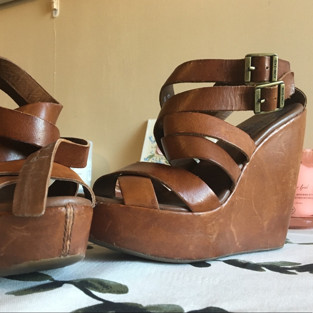 Kork-Ease high heel brown wedges with straps cute